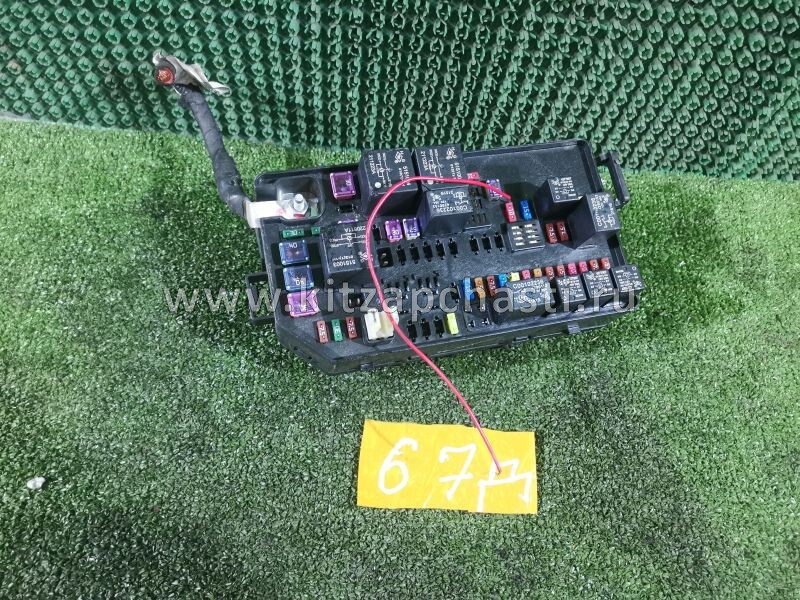 Средняя часть блока предохранителей EXEED VX FL 807000631AA